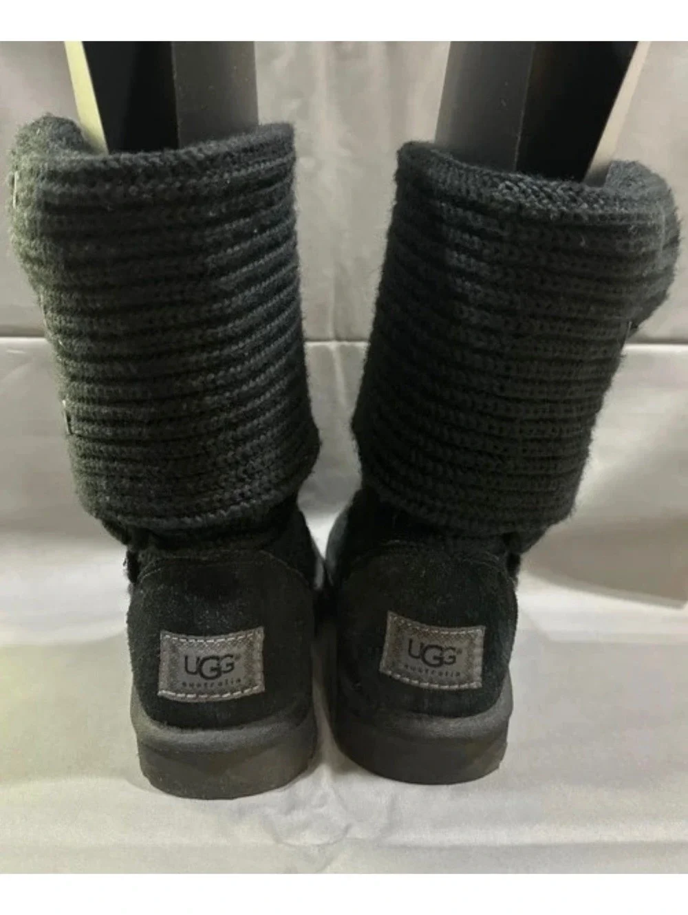 UGG Cardy Knit Boots Women’s Sz 8 Three Button Tall Slouchy (PreLoved) - V052